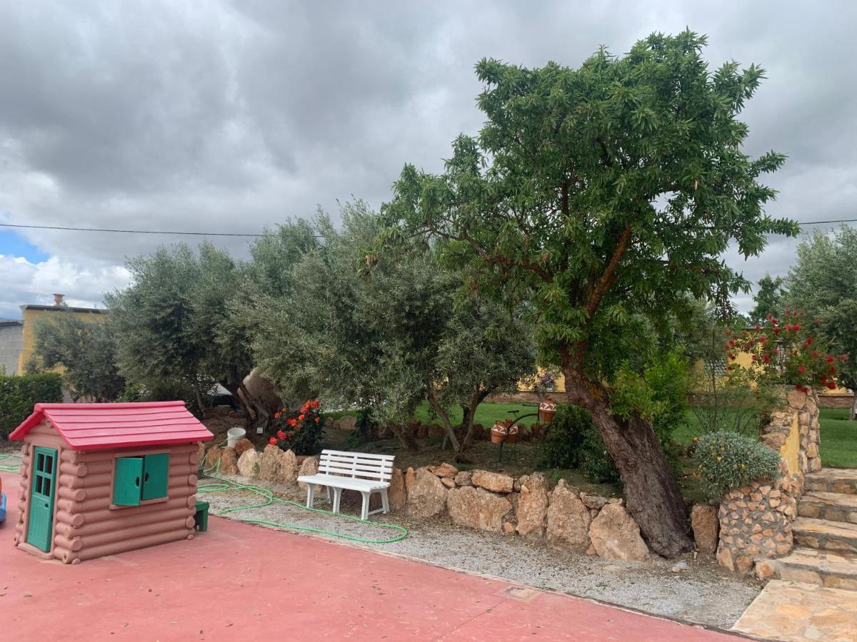 バサ Cortijo Bustamanteゲストハウス エクステリア 写真